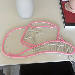 Neon Cowboy Hat Wall Sign - Pink & White